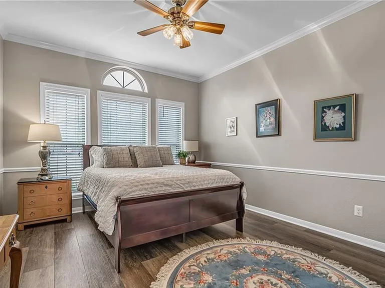 2805 Socorro Ct — Photo 15