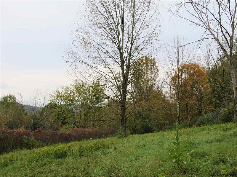 3rd image of 00 CHRISTIE Road