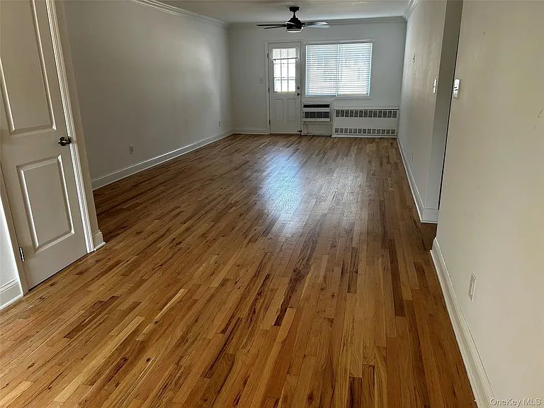 220 Dawson Ln — Photo 4