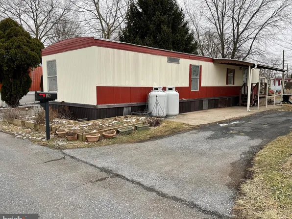 152 Park Dr, Middletown, PA 17057
