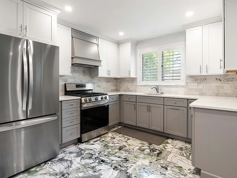 101 Roseneath Ave — Photo 9