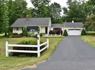 4866 Westman Rd, Bemus Pt, NY 14712