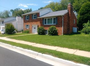 5901 27th St N, Arlington, VA 22207