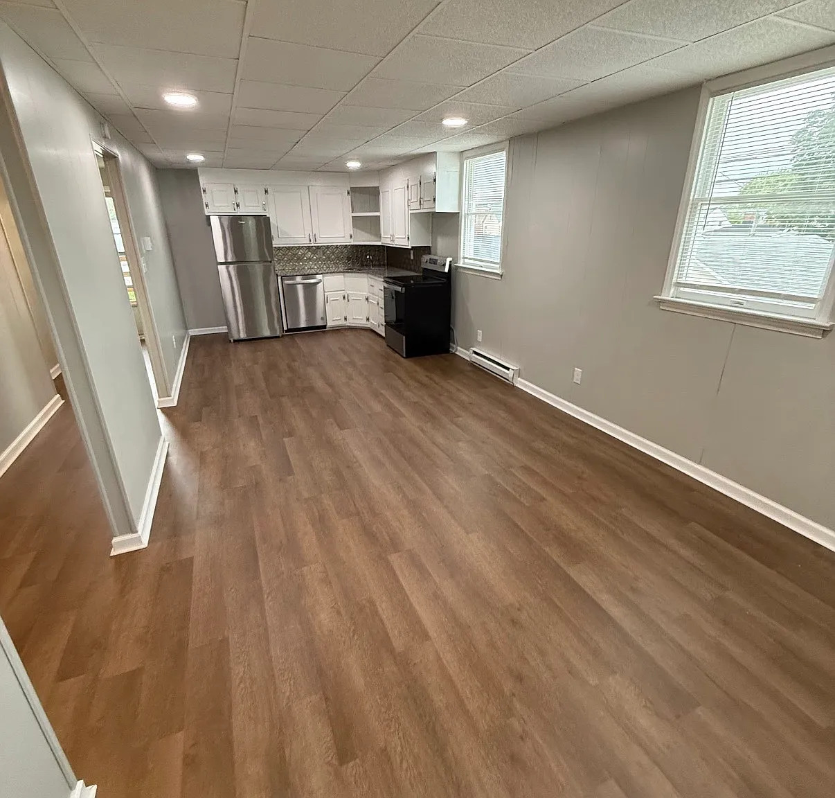 2 bed, 800 sqft, $1,295 — Photo 2