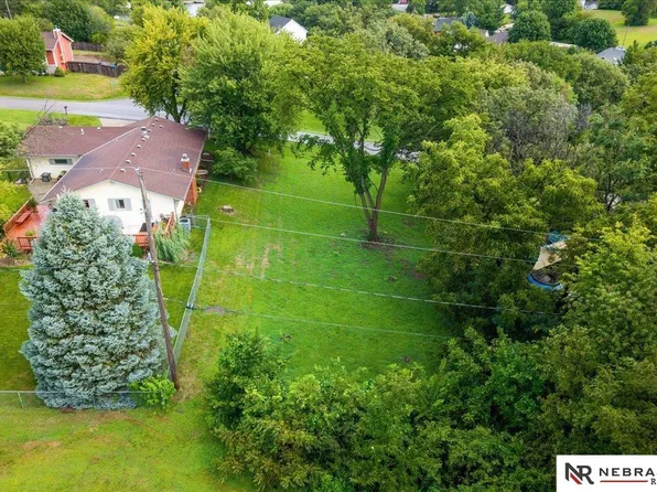 1519 Beaver Lake Blvd, Plattsmouth, NE 68048