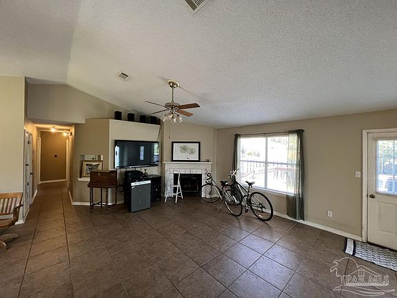 3rd image of 1521 Lighthouse Ct