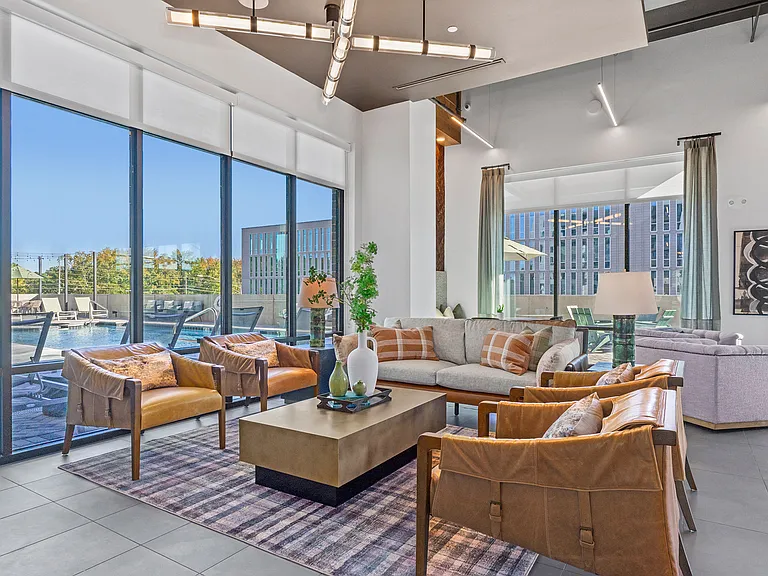 Arcadia Apartments — Photo 4