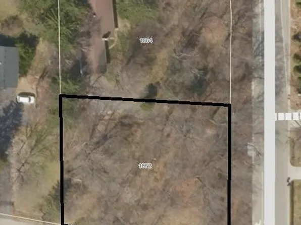 1872 Arlington Blvd, Ann Arbor, MI 48104