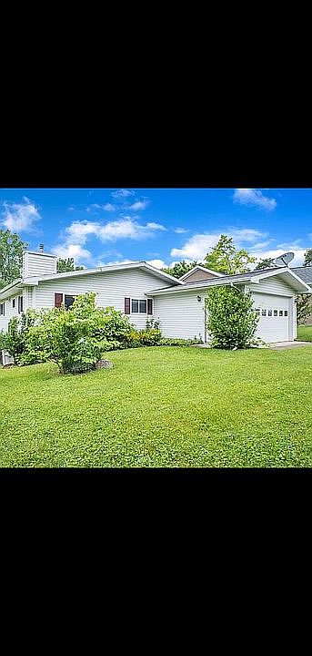 1st image of 11728 Greenbriar Dr