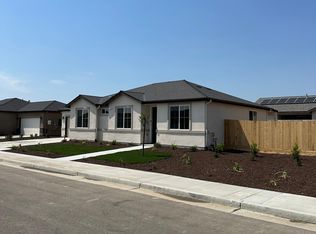 3181 Seymour St, Tulare, CA