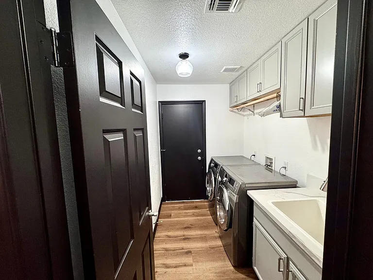 2056 Pinion Springs Dr — Photo 20