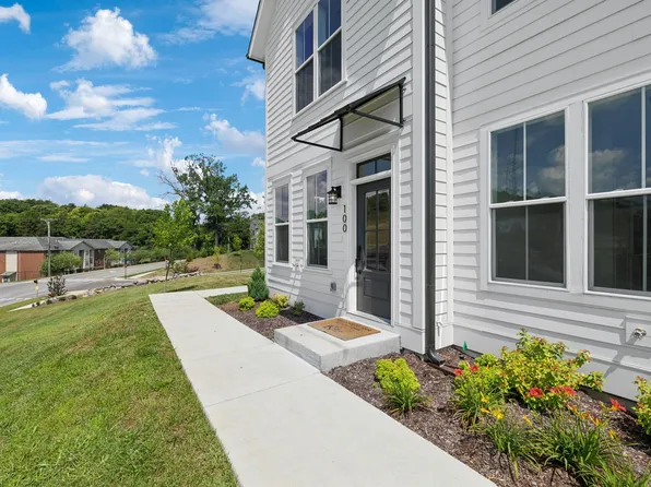 100 Stella Dr, Nashville, TN 37209