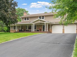 6919 Rosemary Rd, Eden Prairie, MN 55346