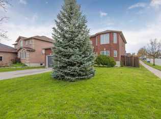 23 Shalom Way, Barrie, ON L4N5X3