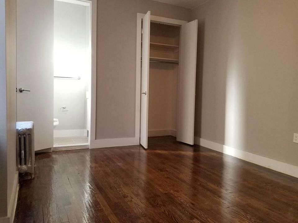 1st image of 2588 Creston Ave APT 32
