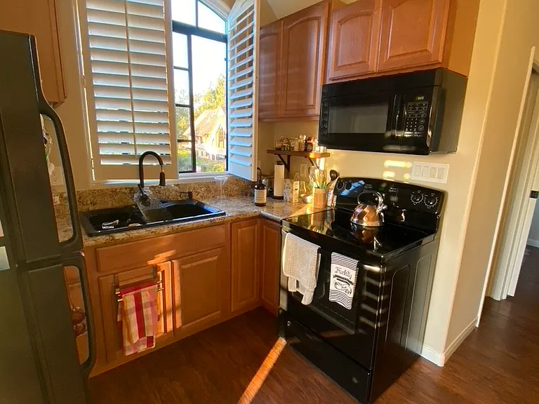 4142 Stonebridge Ln — Photo 9