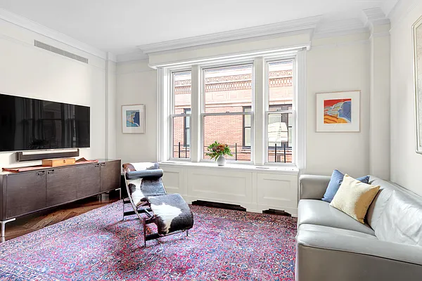 Sold by Compass | media 6