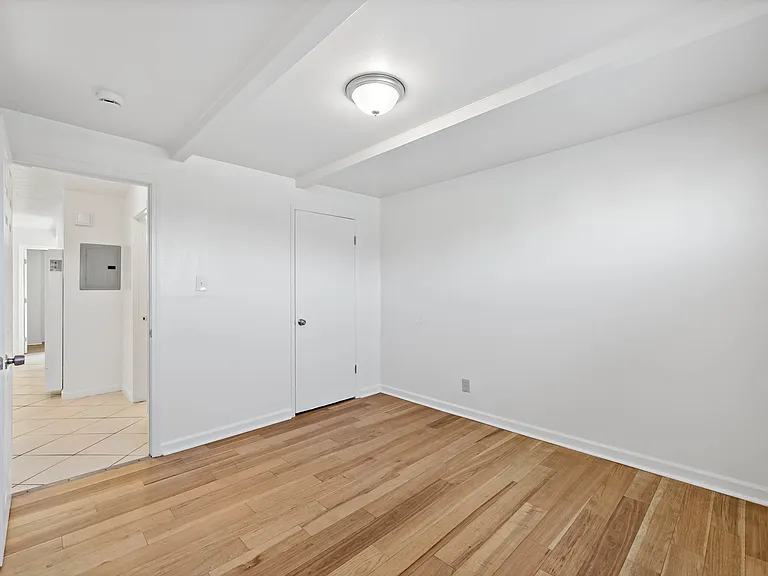 651 S 29th St #645 — Photo 22