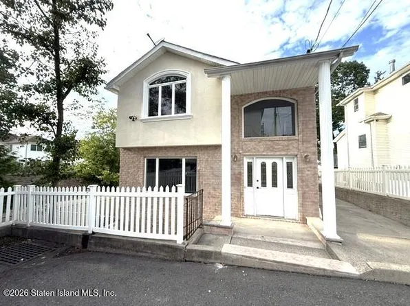 99 Excelsior Ave, Staten Island, NY 10309