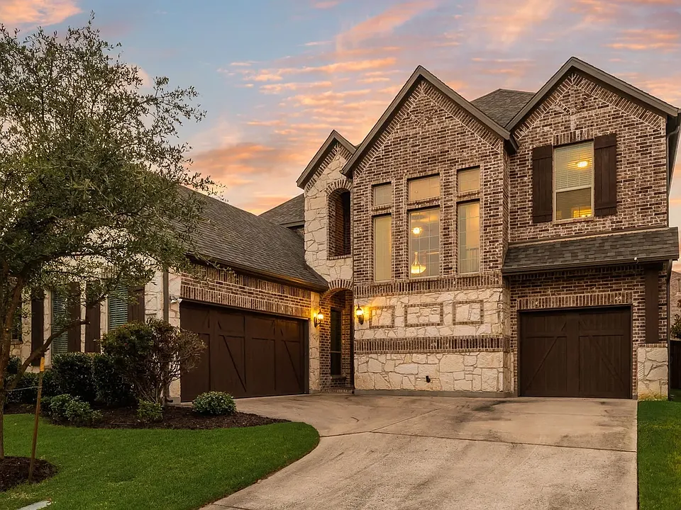 918 Amber Knoll Dr