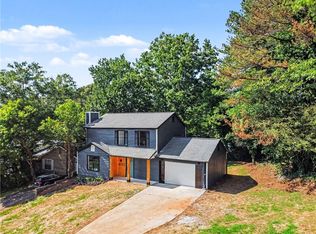 4952 Parkwest Dr, Stone Mountain, GA 30088