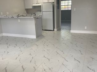 741 SW 9th Ter #211, Pompano Beach, FL 33069