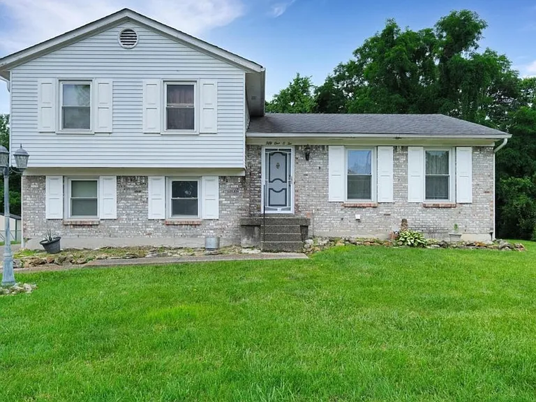5102 Gathwright Dr — Photo 1