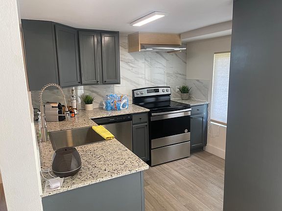 4th image of 7120 Bledsoe Ave