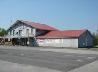 1233 Route 3, North Stratford, NH 03590