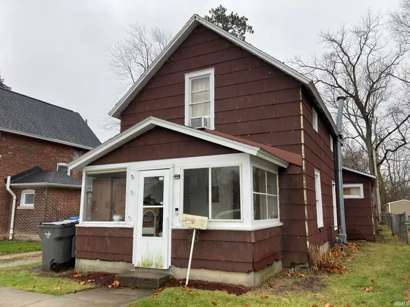 314 W Douglas St, Goshen, IN 46526