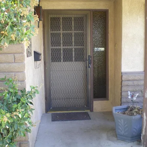 597 Montebello Pl — Photo 2