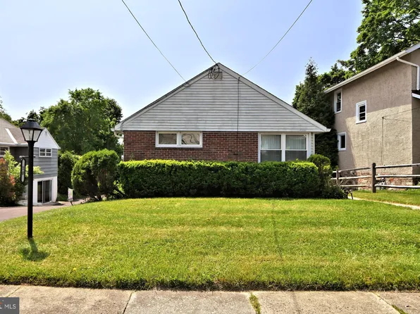 10 Franklin Ave, Flourtown, PA 19031