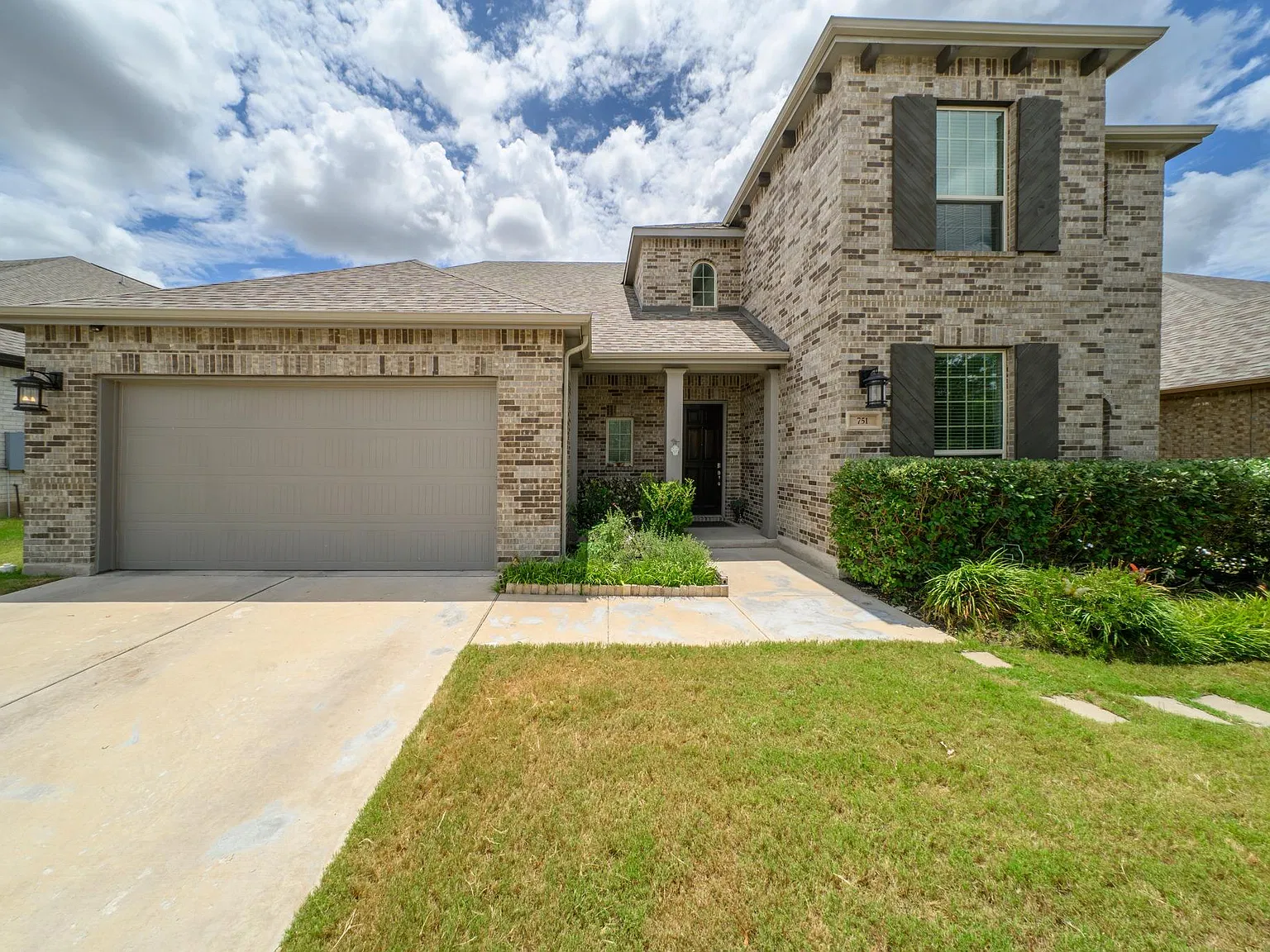 4 bed, 4.0 bath, 3505 sqft, $3,600 — Photo 1