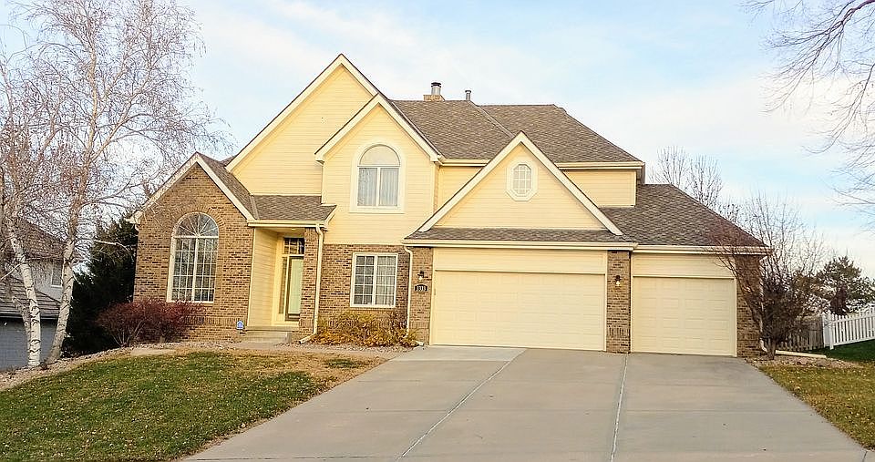1st image of 3333 N 128th Cir