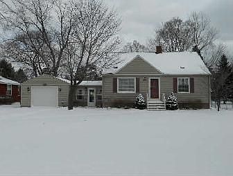 2nd image of 4934 Grand Ave