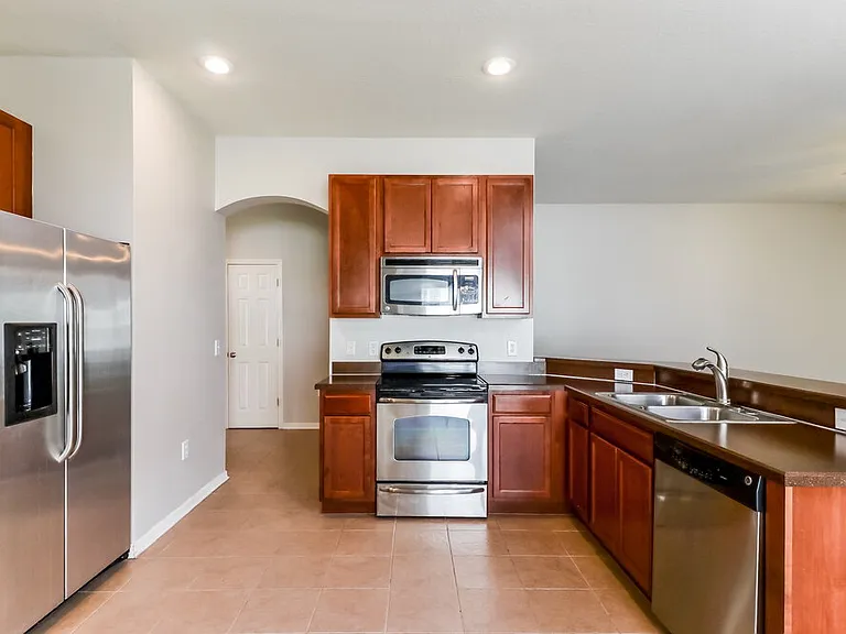 403 Down Pine Dr — Photo 6