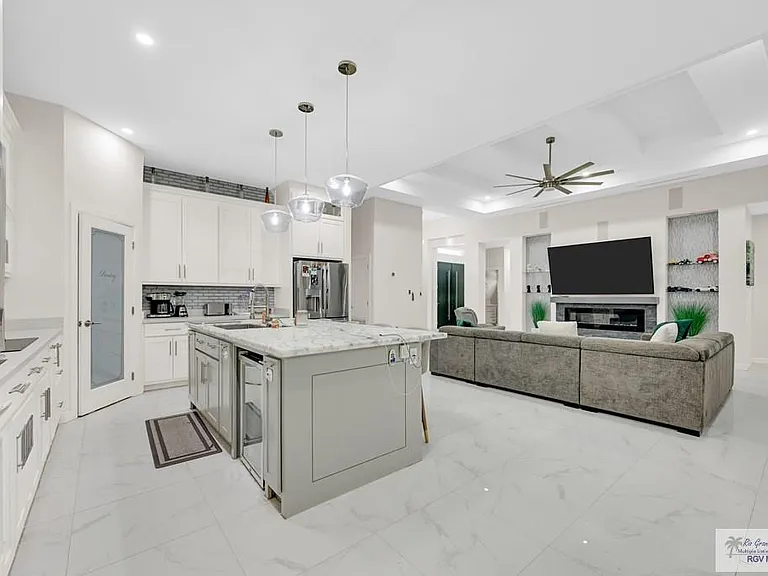 4874 Espada Grande Ave — Photo 8