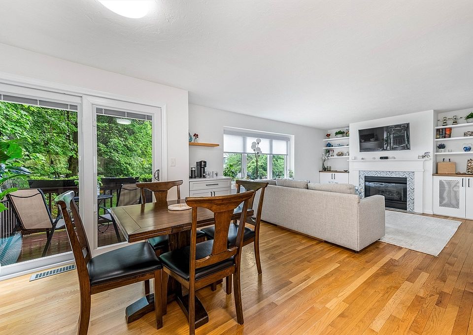1st image of 36 Maple St Unit 36