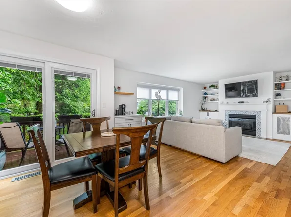 36 Maple St Unit 36, Canton, MA 02021