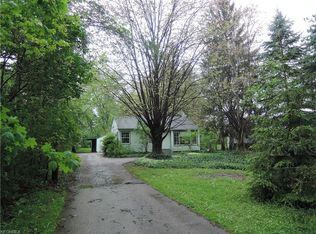 12824 Chillicothe Rd, Chesterland, OH 44026