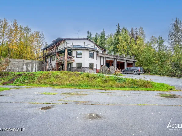 10204 Eagle View Dr, Eagle River, AK 99577