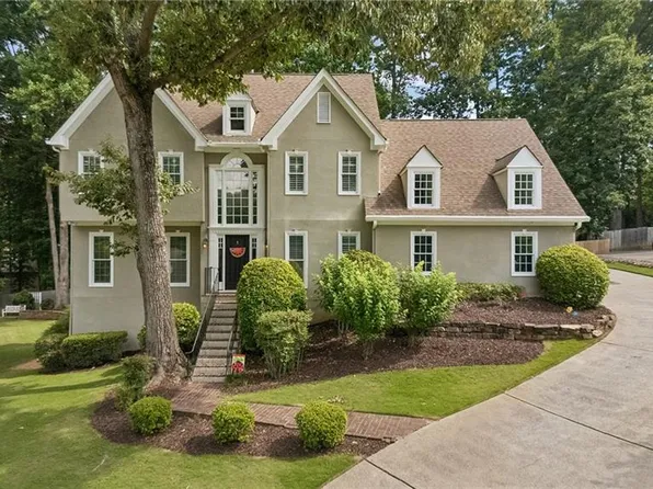 801 Bedford Oaks Dr, Marietta, GA 30068