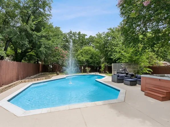 1401 Donna Ln, Bedford, TX 76022
