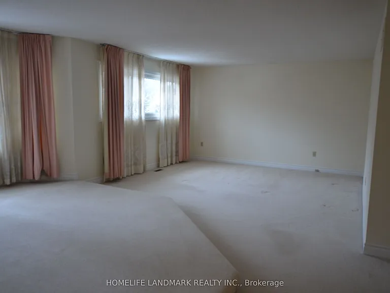 129 Lyndhurst Dr — Photo 9