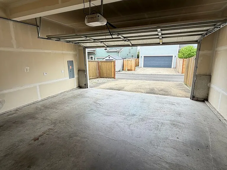 1415 Grindstone Dr SE — Photo 27