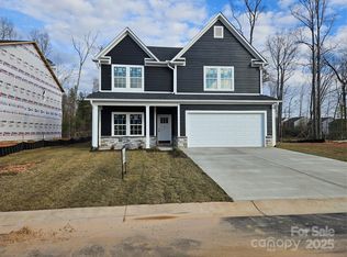 61 Twain Trl, Fletcher, NC 28732