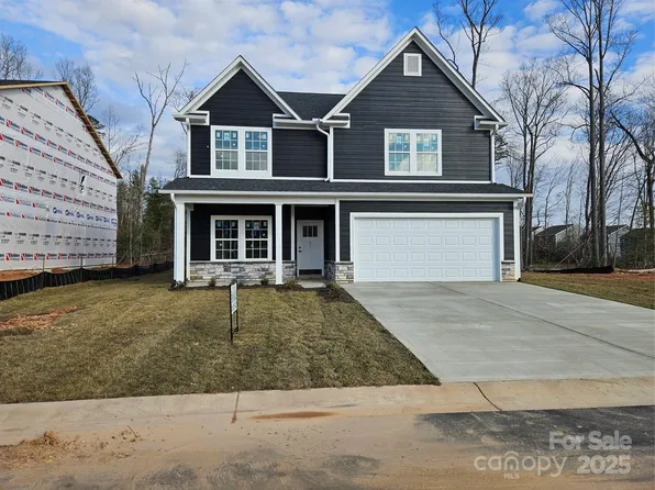 61 Twain Trl, Fletcher, NC 28732