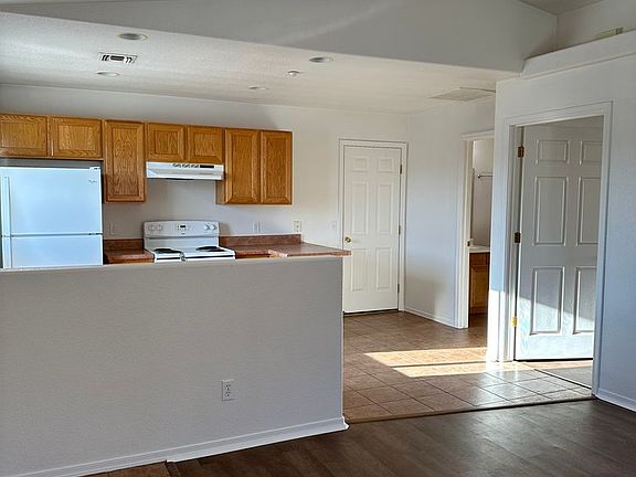 5th image of 2822 McCulloch Blvd N #102