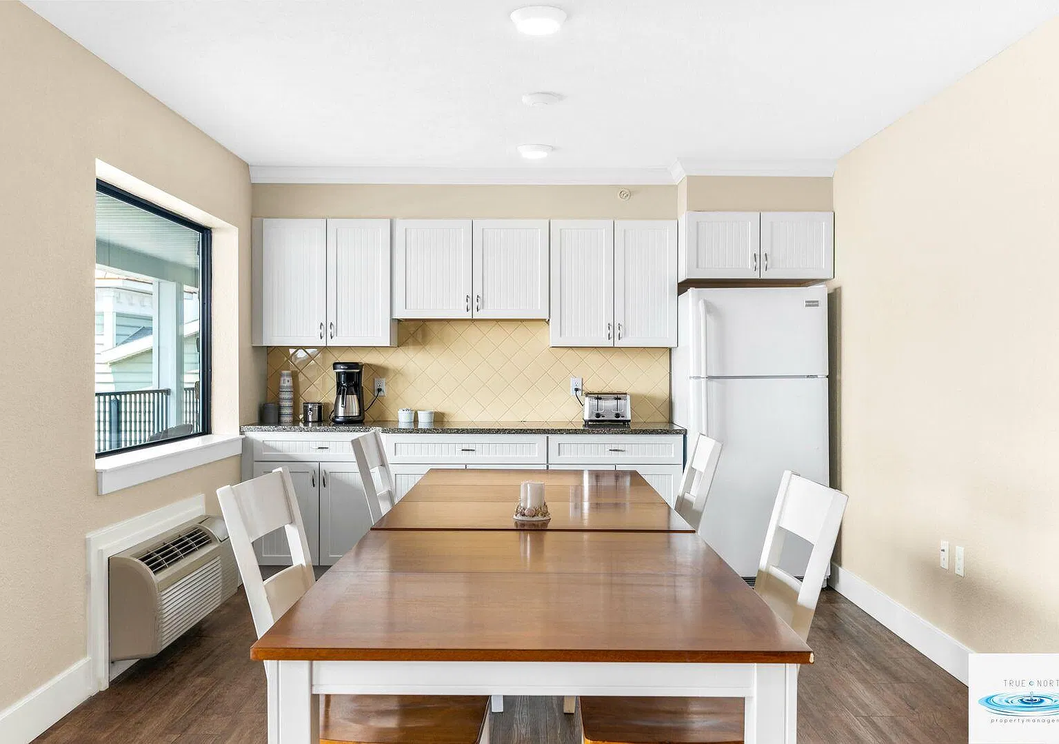 Communal kitchen available to extended-stay guests; not a private in-room kitchen.