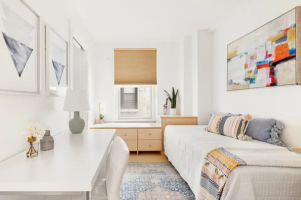 Sold by Compass | media 10